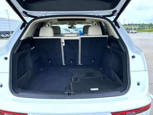 Used 2023 Audi Q5 2.0T Prestige image 9