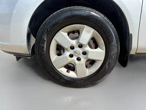 Used 2012 Nissan Rogue S image 27