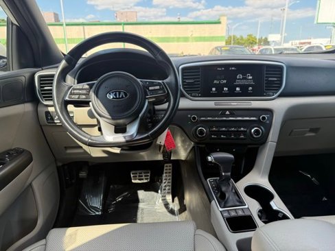 Used 2020 Kia Sportage S image 22