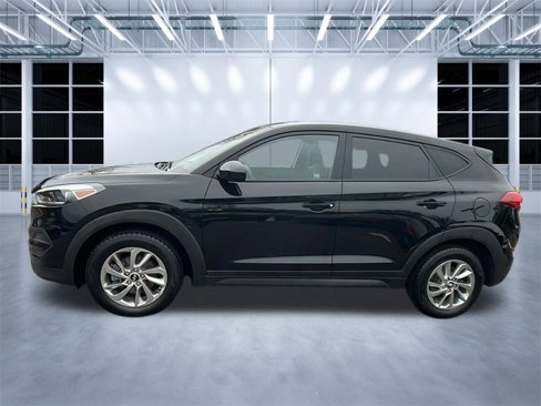 Used 2018 Hyundai Tucson SE w/ Cargo Package image 4