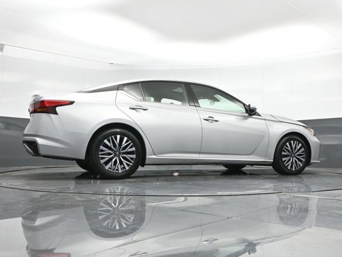 Used 2023 Nissan Altima 2.5 SL image 46