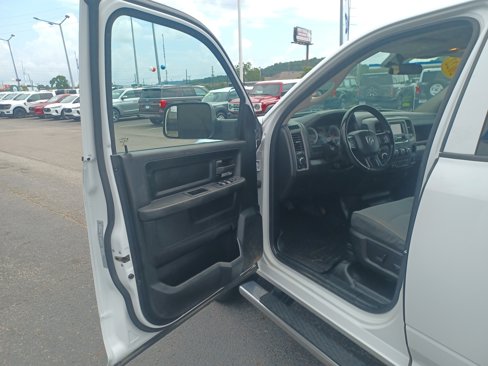 Used 2022 RAM 1500 Tradesman w/ Interior Cold Weather Group image 9