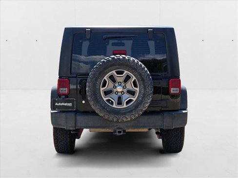 Used 2017 Jeep Wrangler Rubicon w/ Power Convenience Group image 7