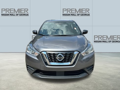 Certified 2020 Nissan Kicks S image 2