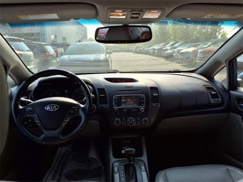 Used 2014 Kia Forte EX w/ Premium Package image 18