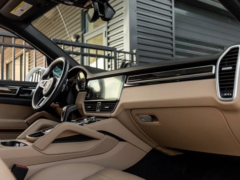 Certified 2019 Porsche Cayenne image 42