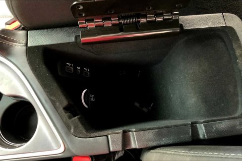Used 2020 Dodge Challenger SXT image 32