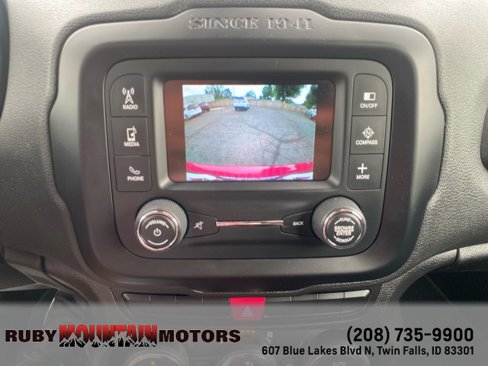 Used 2015 Jeep Renegade Latitude w/ Popular Equipment Group image 20