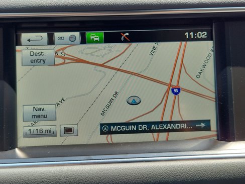 Used 2014 Land Rover Range Rover Sport HSE image 22