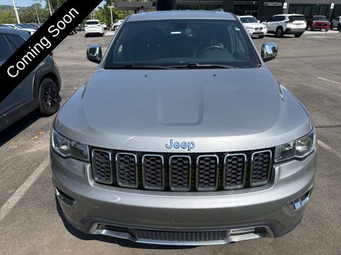 Used 2018 Jeep Grand Cherokee Limited w/ Trailer Tow Group IV image 2