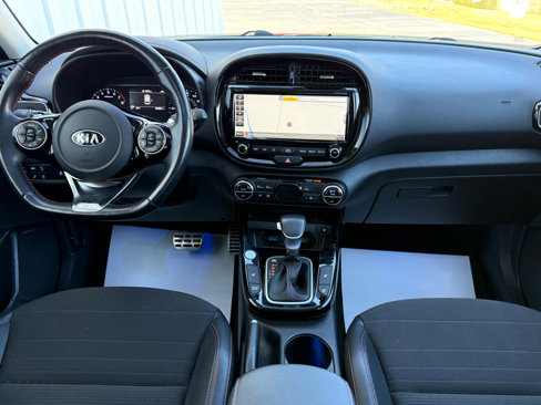 Used 2021 Kia Soul Turbo image 18