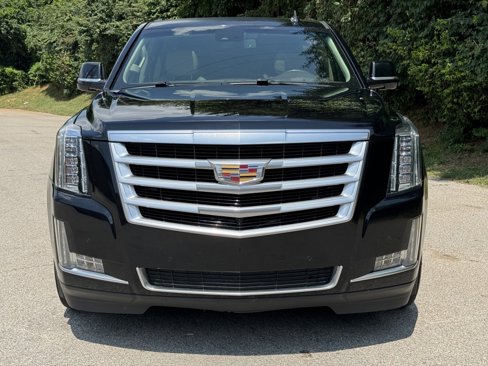 Used 2016 Cadillac Escalade ESV Luxury image 3