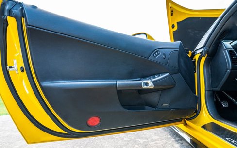 Used 2006 Chevrolet Corvette Z06 w/ Preferred Equipment Group image 90