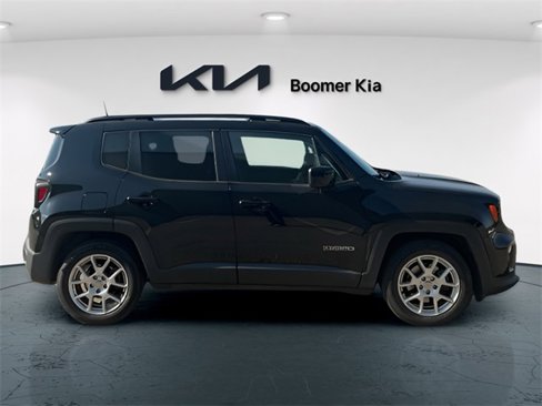 Used 2021 Jeep Renegade Latitude w/ Convenience Group image 4