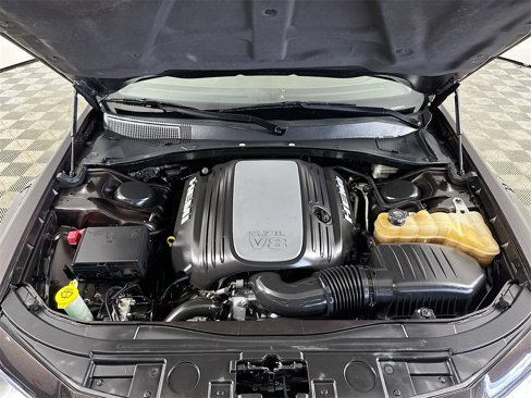 Used 2013 Chrysler 300 C image 29