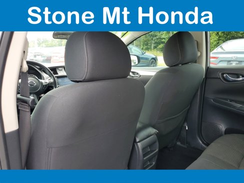 Used 2019 Nissan Sentra S image 9