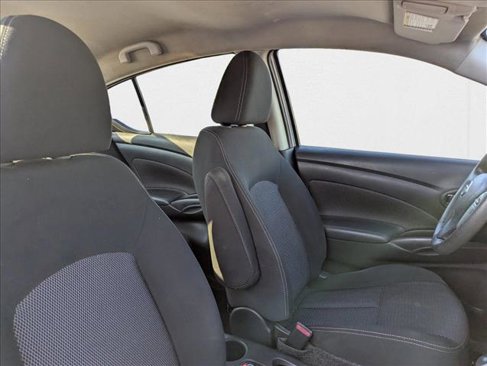 Used 2017 Nissan Versa SV image 28