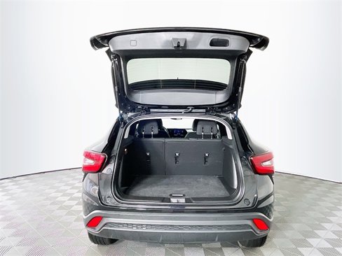 Certified 2025 Chevrolet Trax LS image 26
