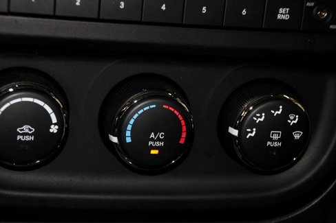 Used 2017 Jeep Patriot Latitude image 7