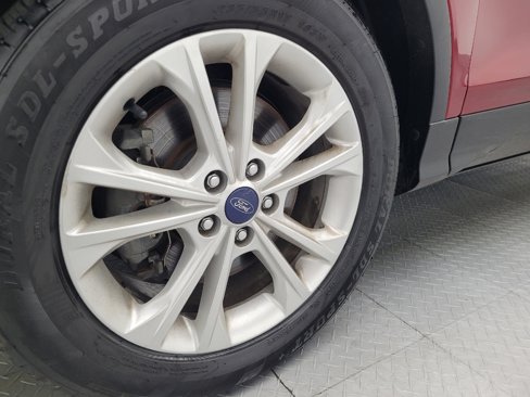 Used 2018 Ford Escape SEL image 31