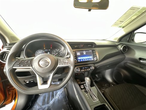 Used 2021 Nissan Kicks SV image 11