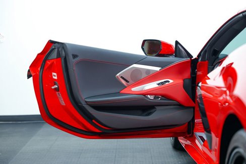 Used 2024 Chevrolet Corvette Stingray Preferred Cpe w/ Z51 Performance Package image 27
