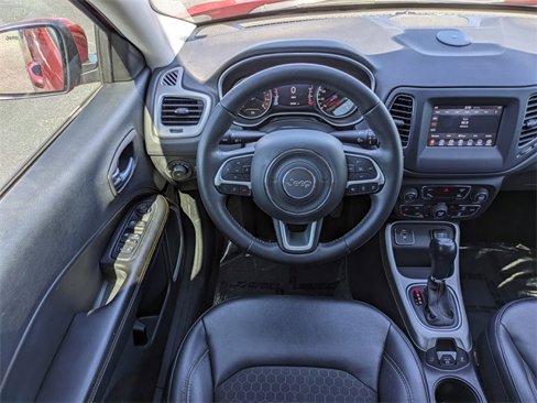 Used 2019 Jeep Compass Latitude w/ Popular Equipment Group image 17
