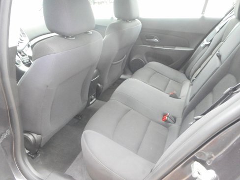 Used 2014 Chevrolet Cruze LT image 14