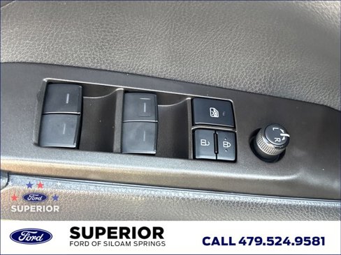 Used 2022 Toyota Camry SE image 18