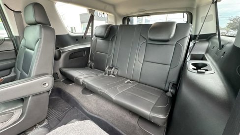 Certified 2018 Chevrolet Suburban Premier image 38