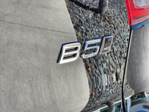 New 2025 Volvo XC40 B5 Core w/ Protection Package image 11