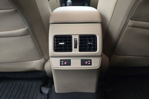 Used 2017 Subaru Outback 3.6R Limited image 25