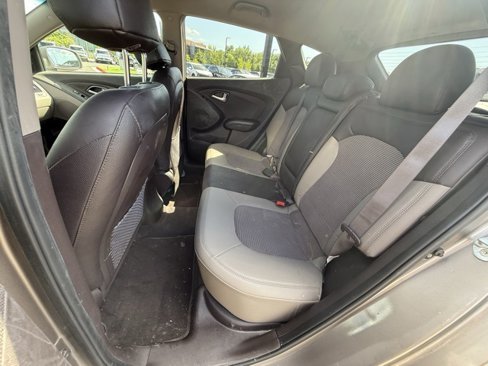 Used 2013 Hyundai Tucson GLS image 46