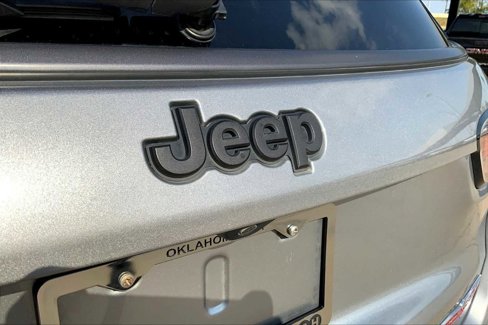 Used 2020 Jeep Compass Trailhawk image 9