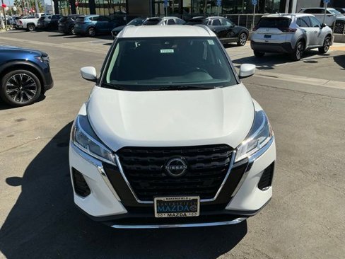 Used 2023 Nissan Kicks SV image 12