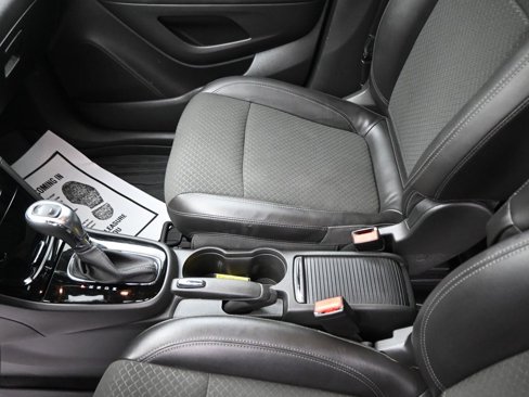 Used 2019 Buick Encore Preferred image 18
