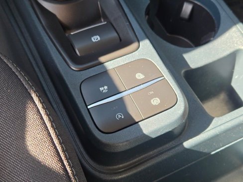 Used 2022 Ford Maverick XL image 28