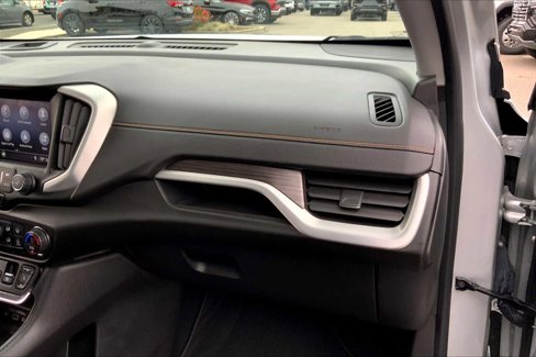 Certified 2021 GMC Terrain SLT image 16