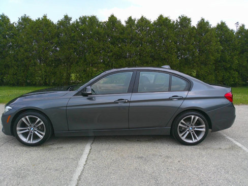 Used 2016 BMW 328i xDrive Sedan image 2