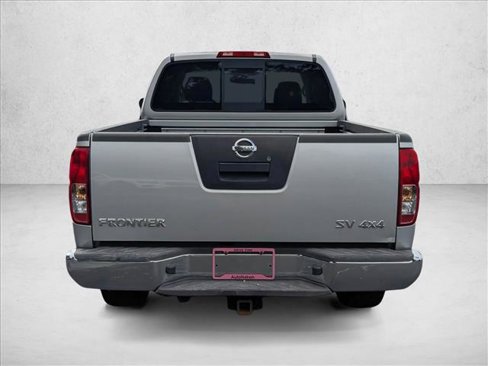 Used 2012 Nissan Frontier SV w/ SV Premium Utility Pkg image 6
