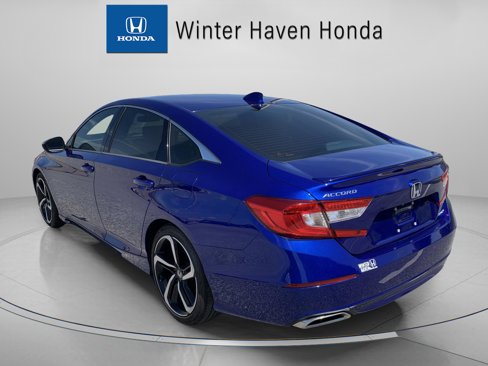 Used 2018 Honda Accord Sport image 6