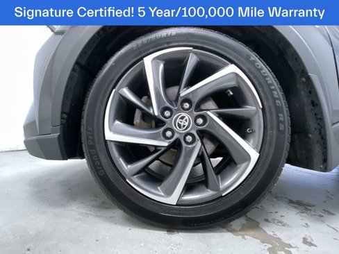 Used 2022 Toyota C-HR Limited image 14