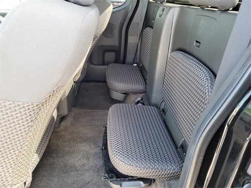 Used 2015 Nissan Frontier SV w/ SV Value Truck Package image 24