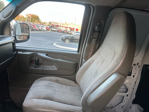 Used 2014 GMC Savana 2500 image 16