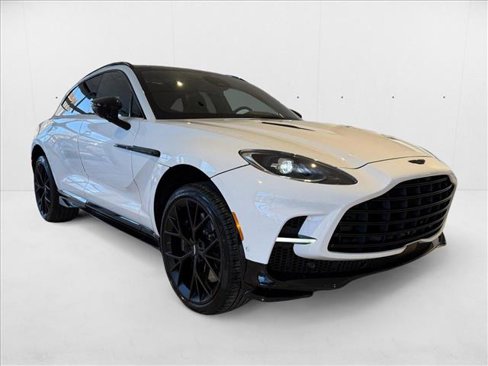 New 2025 Aston Martin DBX 707 image 7