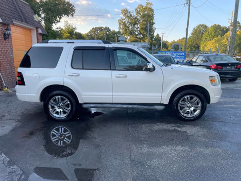 Used 2010 Ford Explorer Limited image 4