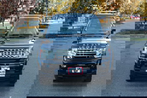 Used 2013 Land Rover LR4 HSE image 2