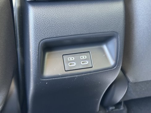 Used 2023 Toyota Corolla LE image 12