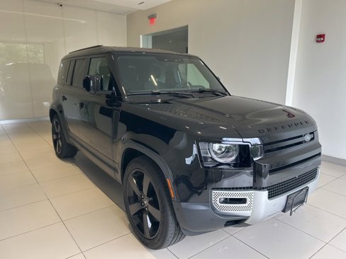 Used 2023 Land Rover Defender 110 S image 16