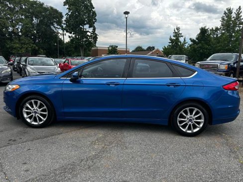 Used 2017 Ford Fusion SE image 8